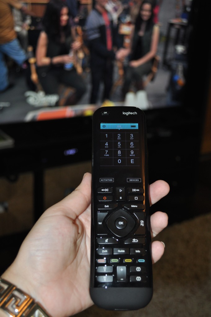 The Harmony Elite - One Remote for One Touch TV Entertainment - The